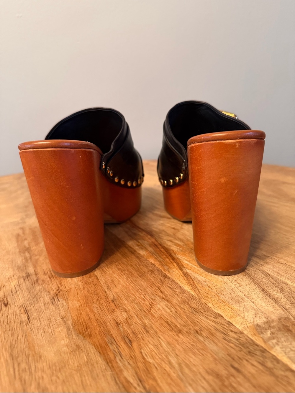 Chloe Black Leather Studded Wood-Platform Clogs - Picture 4 of 9